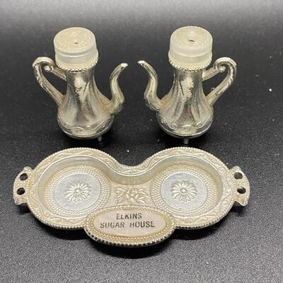 Vintage Elkins Sugar House Miniature Shaker Set