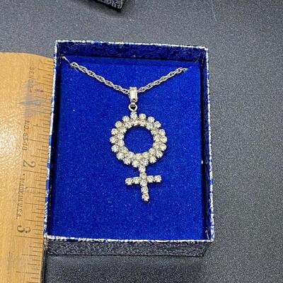 Vintage Rhinestone Venus Symbol Pendant Charm Necklace