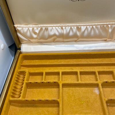 Vintage Gold Colored Woman's Jewelry Box 