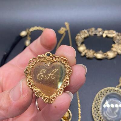 Goldtone Romance Jewelry Lot