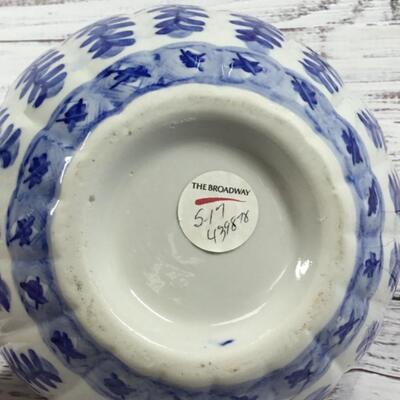 White and Blue Patterned Vintage Lidded Melon Ginger Jar