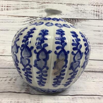 White and Blue Patterned Vintage Lidded Melon Ginger Jar