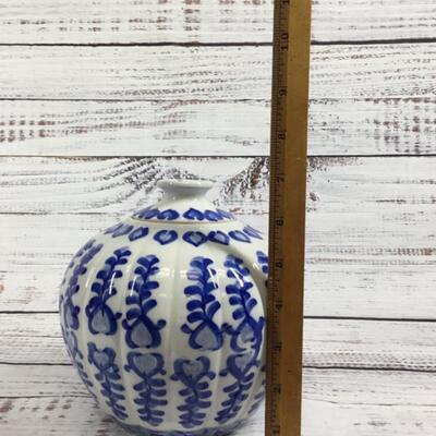 White and Blue Patterned Vintage Lidded Melon Ginger Jar