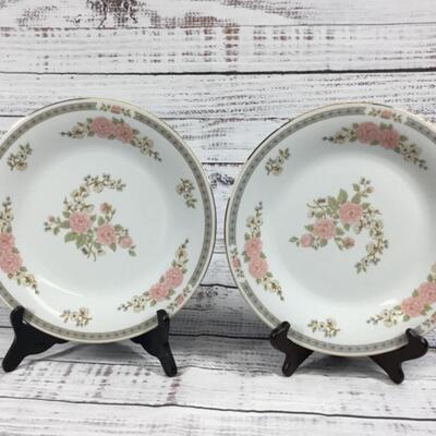 Fairfield Fine China Floral Mist Set of Five