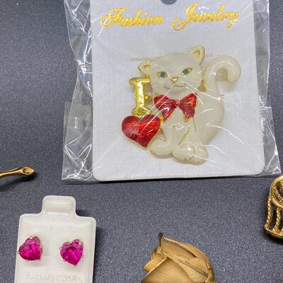 Hearts and Flowers Romantic Love Jewelry Lot