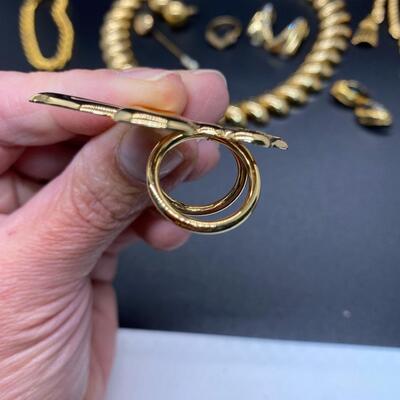 Retro 1980s Bright Goldtone Jewelry Lot