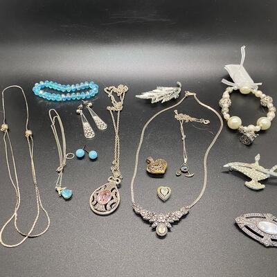 Silvertone Jewelry Fashion Accessory Lot