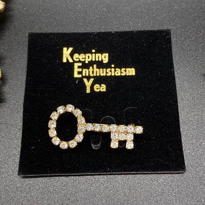 Vintage Goldtone Jewelry Lot