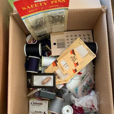Art tools and sewing supplies