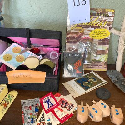 Knickknacks and Miniatures