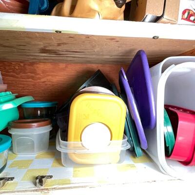 Kitchen wares and taco holder