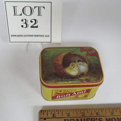 Small Bon Ami Tin With Chicks on Lid, Bristol Ware, Made in Hong Kong