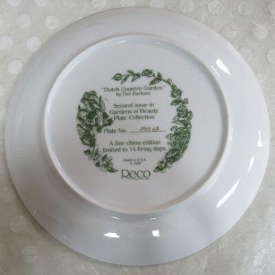 2 Vintage Gardens of Beauty Plates, Dutch Country Garden and English Country Garden