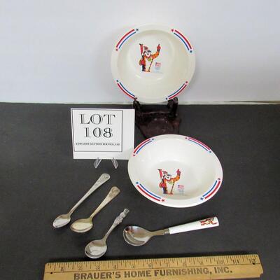 2 Kelloggs Cereal Bowls, 1 Kelloggs Child's Spoon, 2 Oneida Gerber Baby Spoons, Oneida Peter Rabbit Spoon