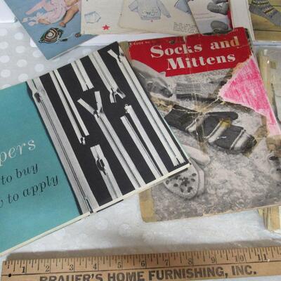 Large Lot of Patterns, Sewing Pamphlets and Magazines, Instruction Sheets, Etc, Sewing, Knitting, Upholstry