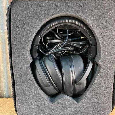 Headphones, Centerpointe CRI-300 Studio Monitor Professional Grade, NIB