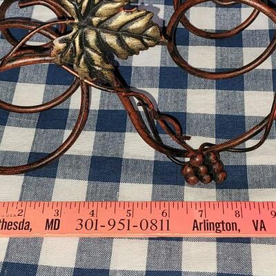 Lot 8: Metal Twirls with Grapes and Leaves Deco