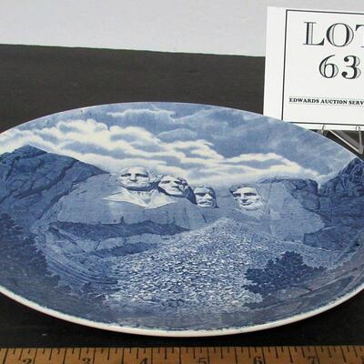 Vintage Johnson Brothers, England Mt. Rushmore Plate, 10 1/2"