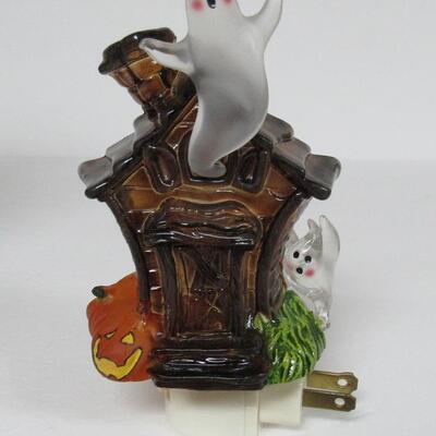 Neat Halloween Plastic Night Light, Working