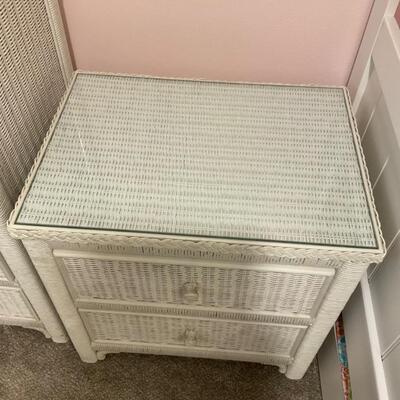 Vintage Lexington White Wicker Nighstand