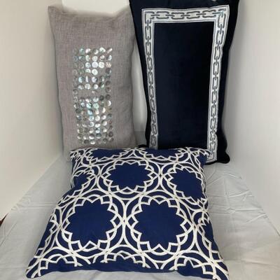 3 pillows