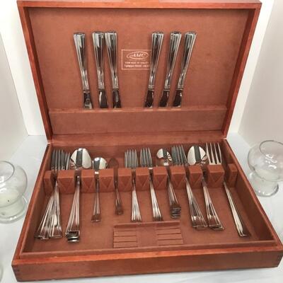 Flatware, 5 tea light holders, leaves for decoration, Indian shoe