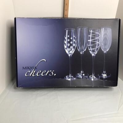 Brand New Mikasa Set of Champagne Glasses 