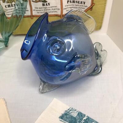 2 Glass Fish, 6 old dish towels, 