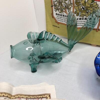 2 Glass Fish, 6 old dish towels, 