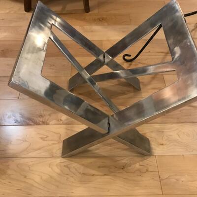 Retro design 2 pc Magazine Rack