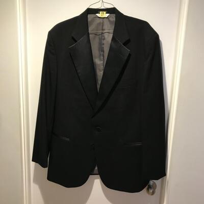 Oleg Cassini Tuxedo