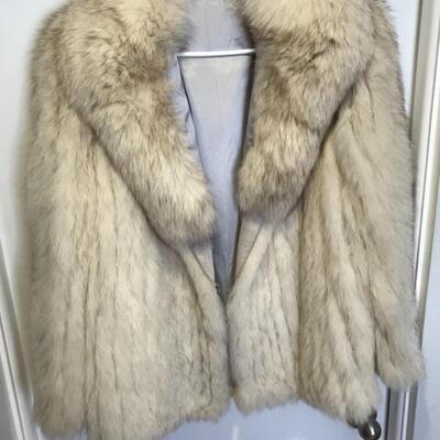 Ladies Blue Fox Fur