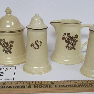 Pfaltzgraff Village Covered Sugar and Creamer, Salt and Pepper