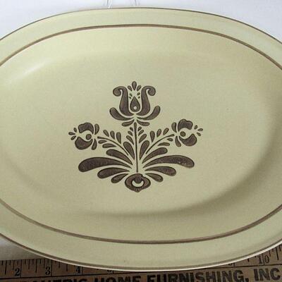 Pfaltzgraff Village Large Oval Platter