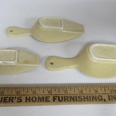 Pfaltzgraff Village Set of 3 Scoops