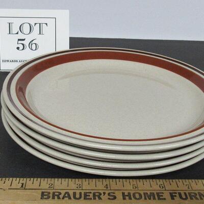 4 Chateau Contemporary 10" Dinner Plates