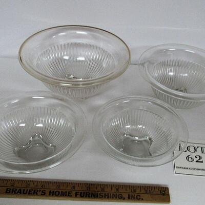 Set of 4 Clear Federal Glass Mixing Bowls
