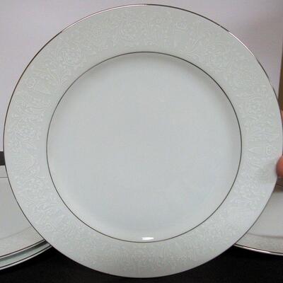 4 Love Lace Dinner Plates, Crown Victoria Fine China, Japan