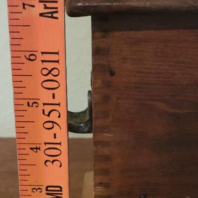 Lot 172: Antique Coffee Grinder with Ornate Handle & Crank