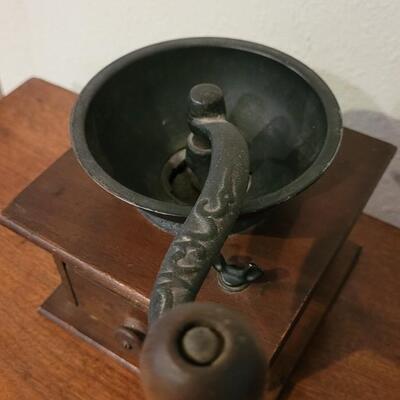 Lot 175: Antique Coffee Grinder