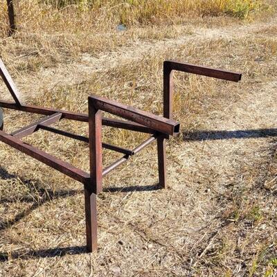 Lot 196: Vintage Metal Loading Dolly Wheelbarrow