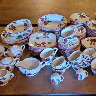 Lot 202: Blue Ridge Pottery Handpainted Crab Apple Large Dish Set