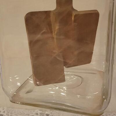 Lot 214: Antique Dazey Butter Churn #20 with Wood Paddles