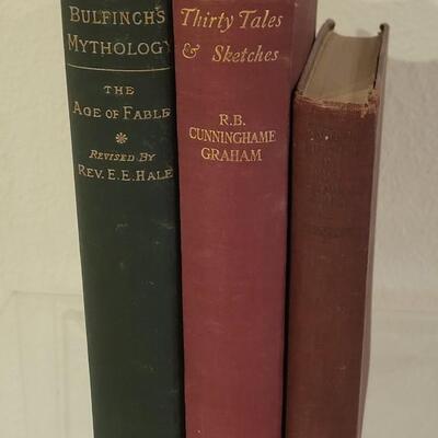 Lot 218: 1929 "English Literature of Fact & Story" by University of Colorado Professor, 1929 "Thirty Tales &...