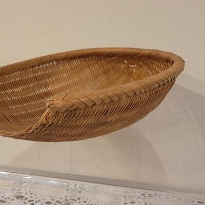 Lot 243: Basket Lot (3) Sizes & Shapes
