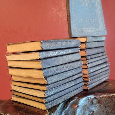 Lot 252: Vintage Mini Bible Collection