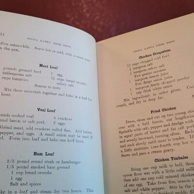 Lot 254: Vintage 1924 Denver SIGMA KAPPA Sorority Cook Book