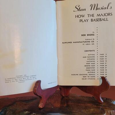 Lot 255: Vintage STAN MUSIAL'S "How The Majors Play Baseball"