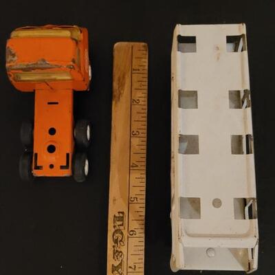 Lot 269: Vintage Tonka Mini Trucks and Trailers (3)