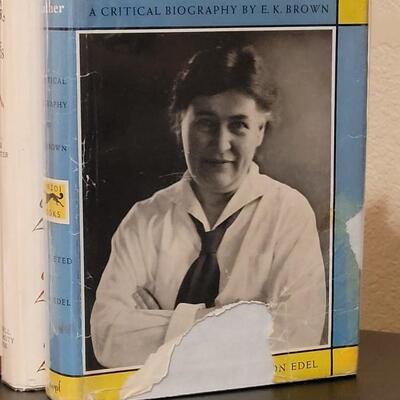 Lot 274: (4) Books about Willa Cather